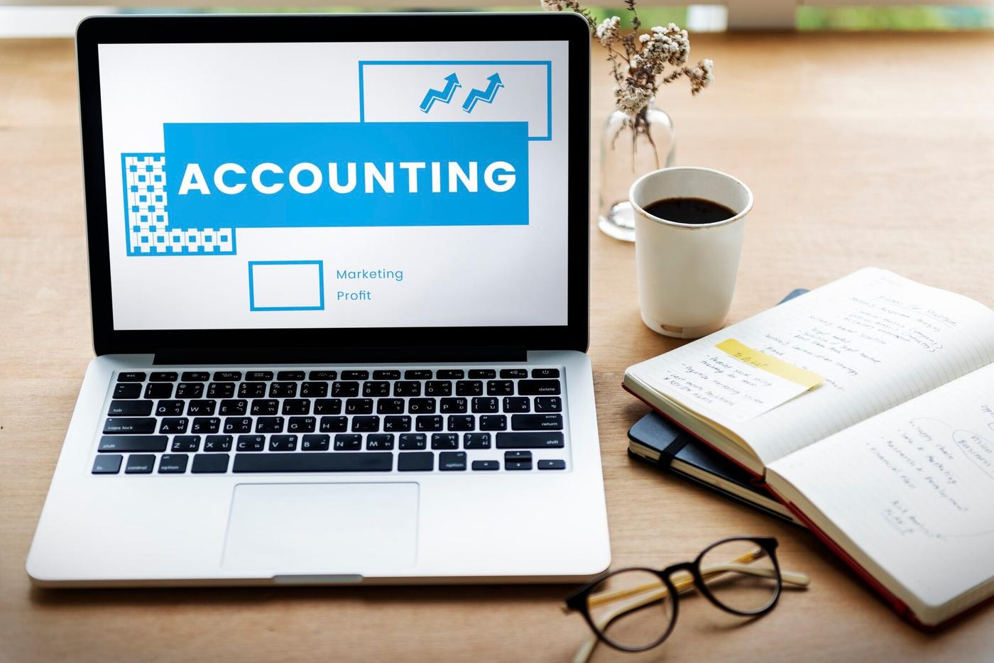 Outsourced vs. In-House Accounting: Which Is Best for You?